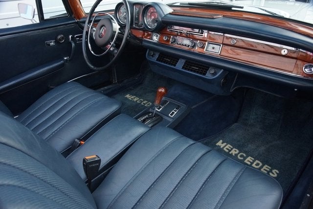1969 Mercedes-Benz 280SE Convertible
