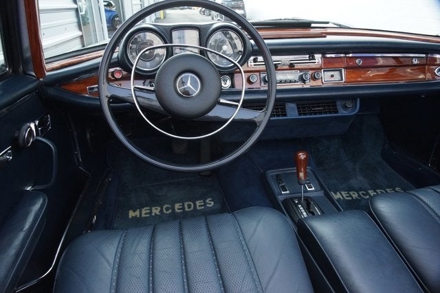 1969 Mercedes-Benz 280SE Convertible