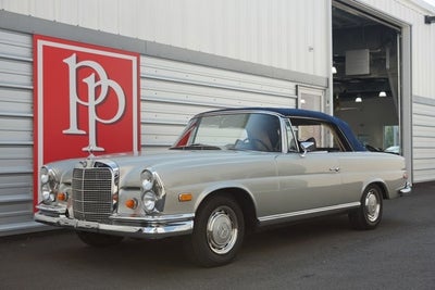 1969 Mercedes-Benz 280SE Convertible