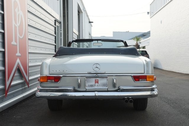 1969 Mercedes-Benz 280SE Convertible