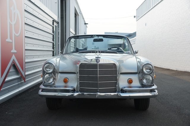 1969 Mercedes-Benz 280SE Convertible