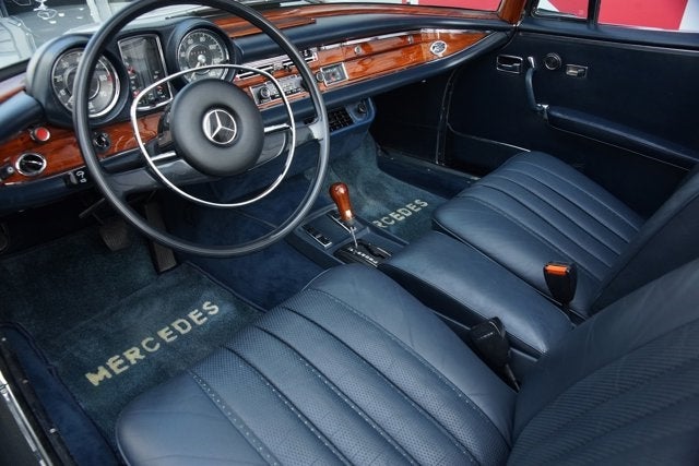 1969 Mercedes-Benz 280SE Convertible