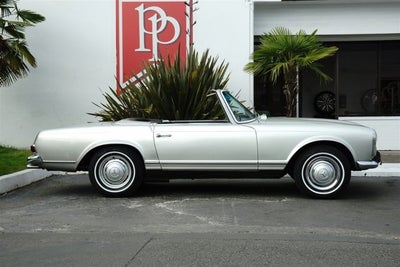 1966 Mercedes-Benz 230SL Roadster