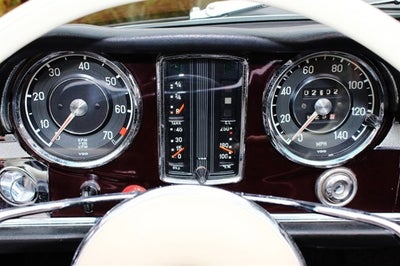1967 Mercedes-Benz 230SL Convertible