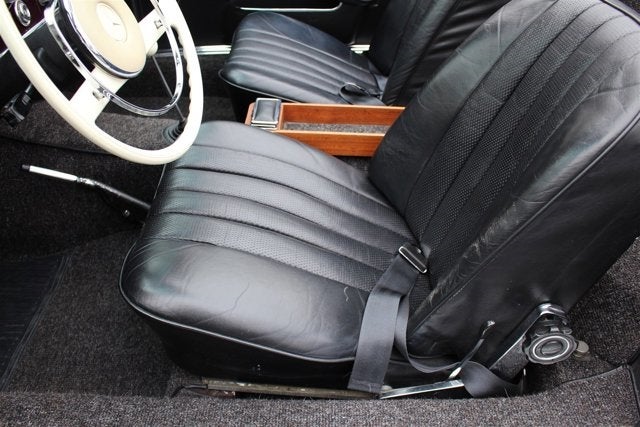 1967 Mercedes-Benz 230SL Convertible