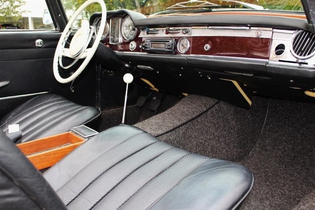 1967 Mercedes-Benz 230SL Convertible