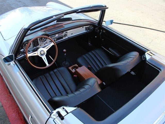 1967 Mercedes-Benz 250SL Roadster