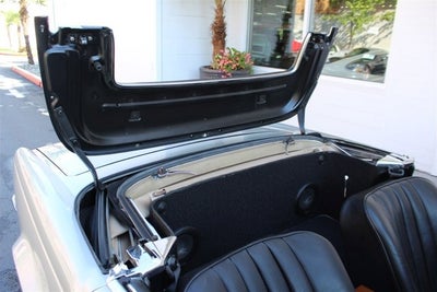 1967 Mercedes-Benz 250SL Roadster