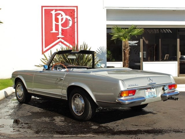 1967 Mercedes-Benz 250SL Roadster