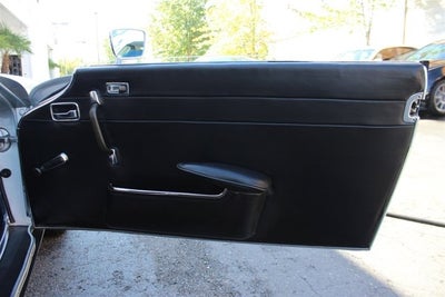 1967 Mercedes-Benz 250SL Roadster