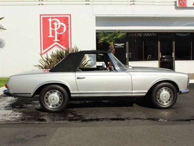 1967 Mercedes-Benz 250SL Roadster
