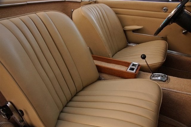 1967 Mercedes-Benz 250SL Roadster