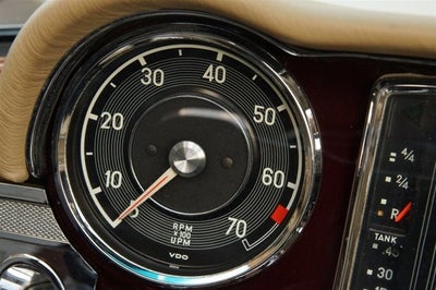 1967 Mercedes-Benz 250SL Roadster