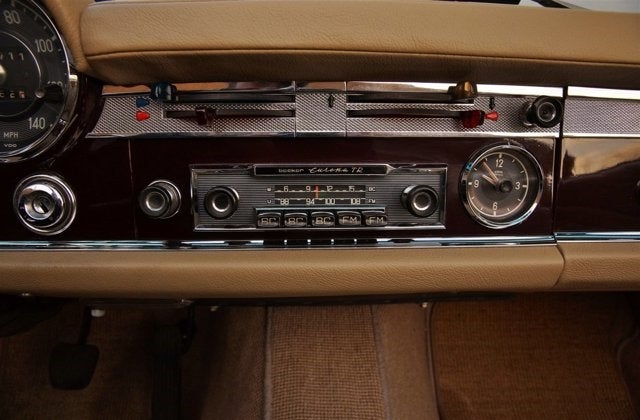 1967 Mercedes-Benz 250SL Roadster