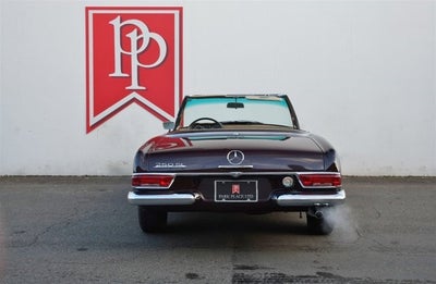 1967 Mercedes-Benz 250SL Roadster