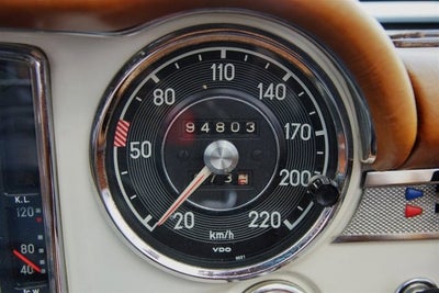 1968 Mercedes-Benz 280sl Convertible