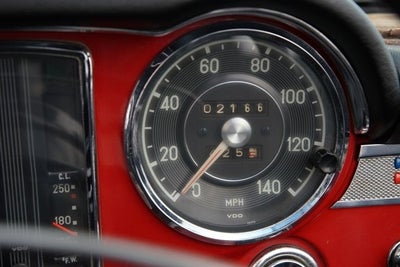 1968 Mercedes-Benz 280SL Roadster