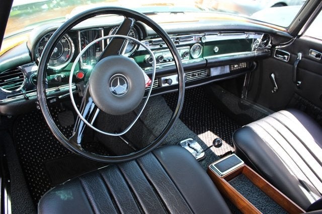 1969 Mercedes-Benz 280SL Base