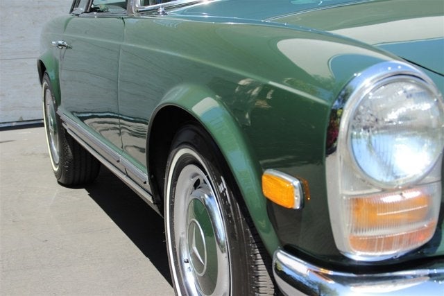 1969 Mercedes-Benz 280SL Base