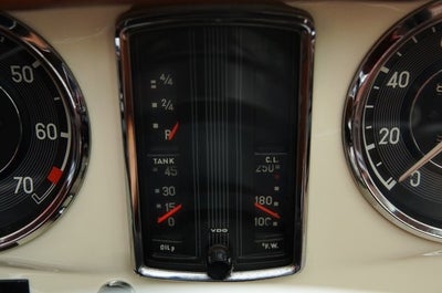 1971 Mercedes-Benz 280SL Roadster