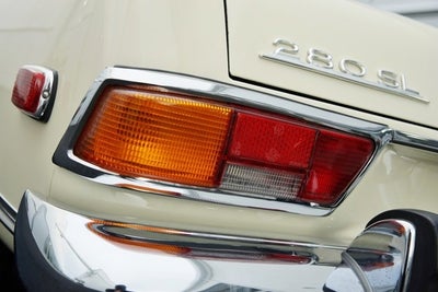 1971 Mercedes-Benz 280SL Roadster