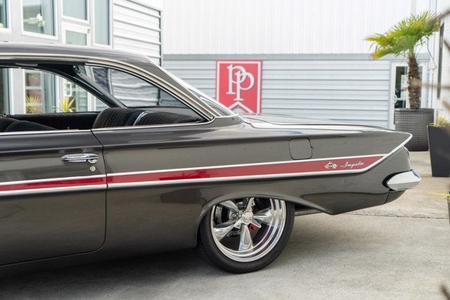 1961 Chevrolet Impala Resto Mod