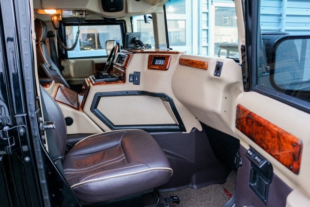 2001 AM General Hummer H1