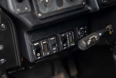 2001 AM General Hummer 4-Passenger Wgn Enclosed