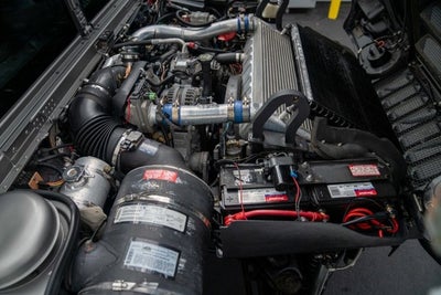 2001 AM General Hummer 4-Passenger Wgn Enclosed