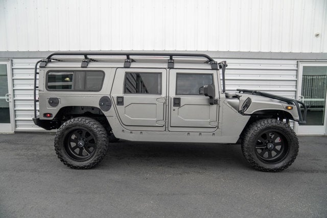 2001 AM General Hummer 4-Passenger Wgn Enclosed