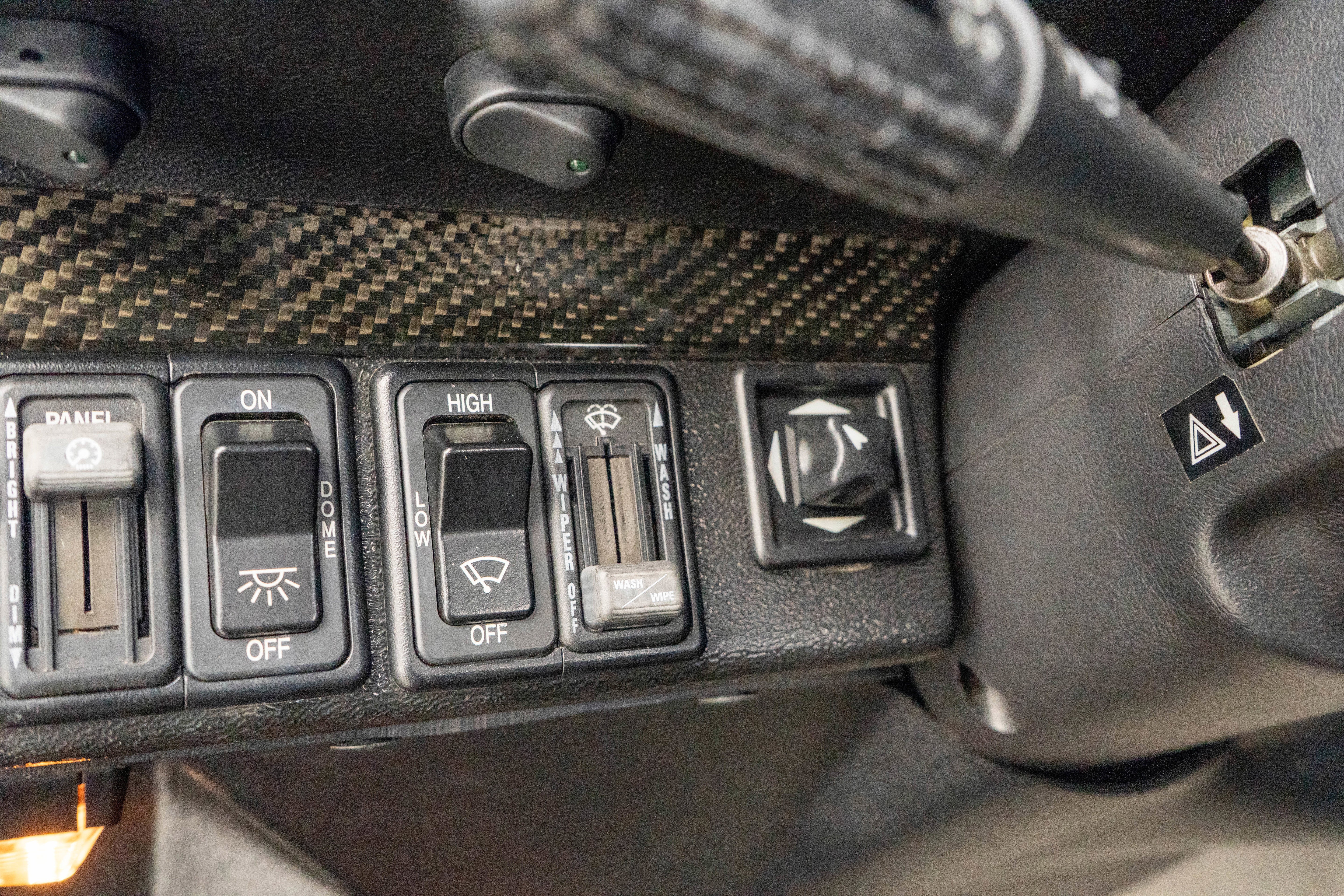 2000 AM General Hummer 4-Passenger Open Top Hard Doors