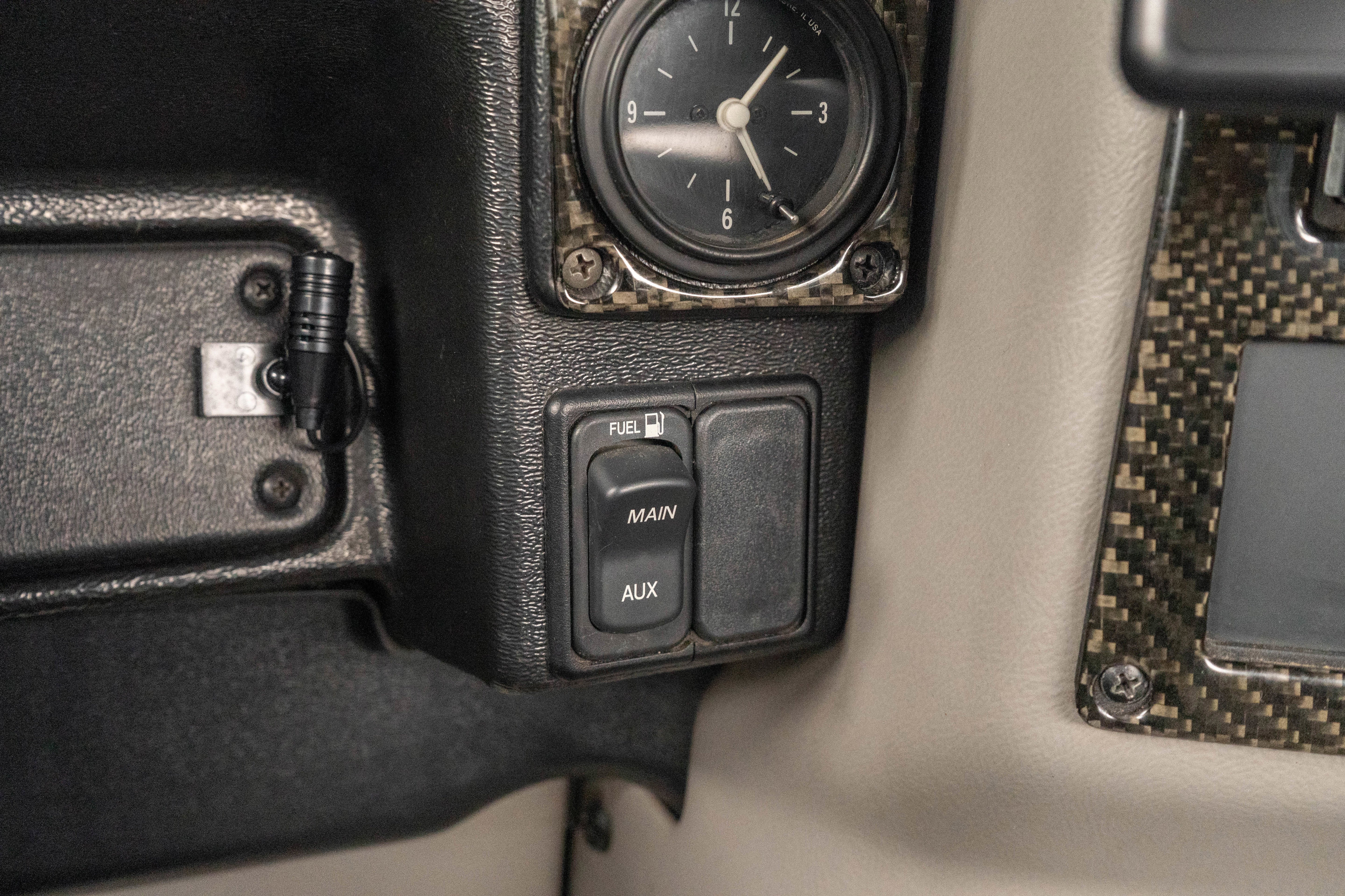 2000 AM General Hummer 4-Passenger Open Top Hard Doors