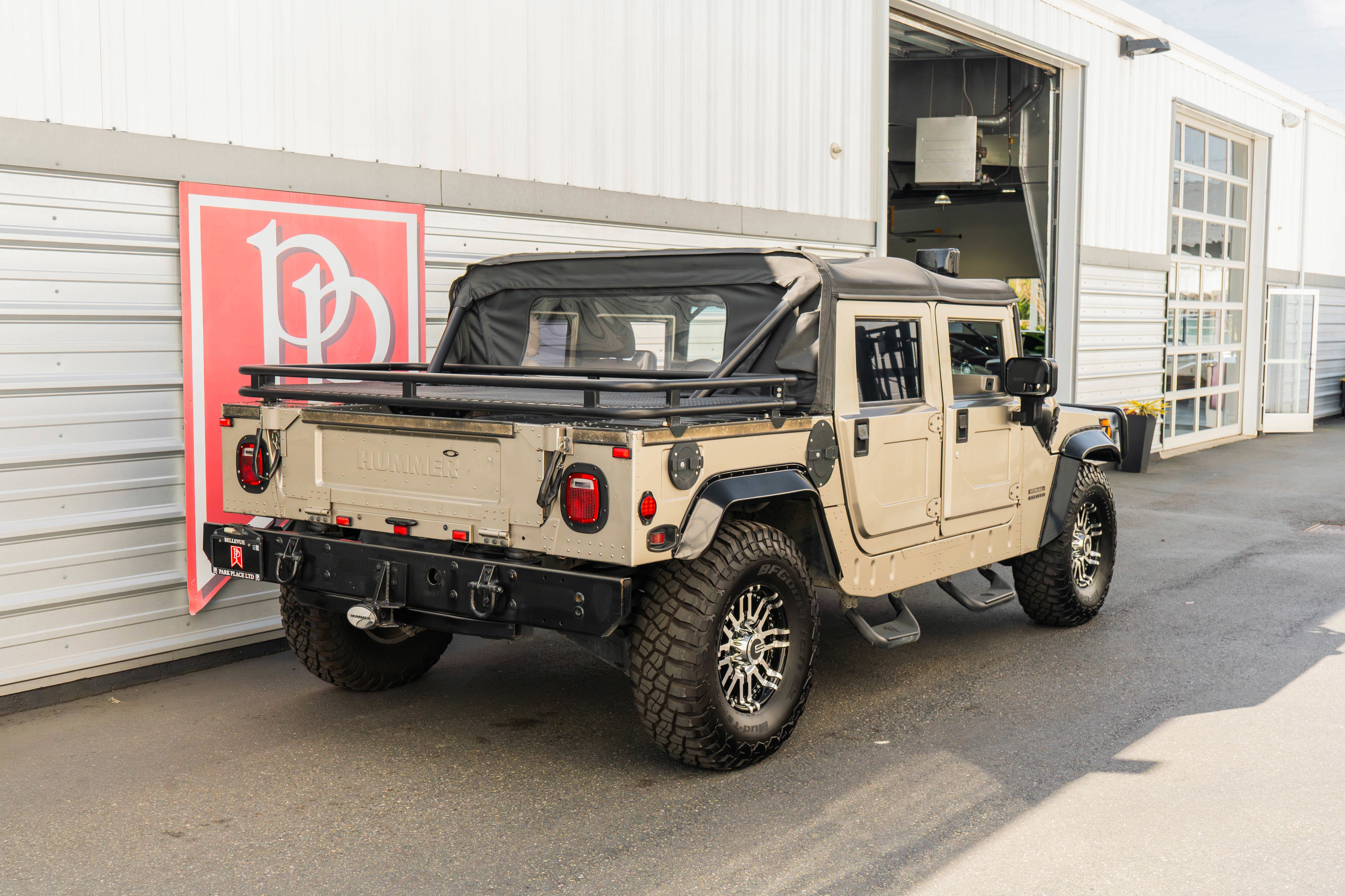 2000 AM General Hummer 4-Passenger Open Top Hard Doors