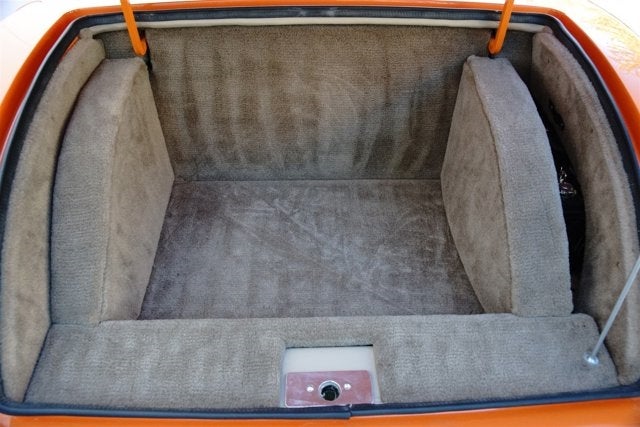 1933 Ford Roadster Hot-Rod Re-Creation