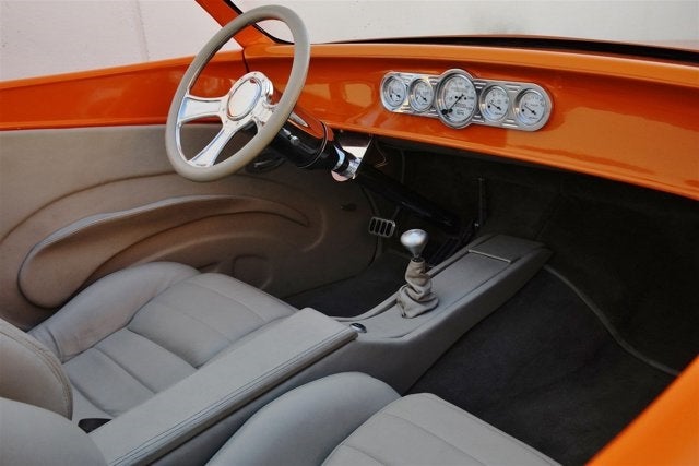 1933 Ford Roadster Hot-Rod Re-Creation