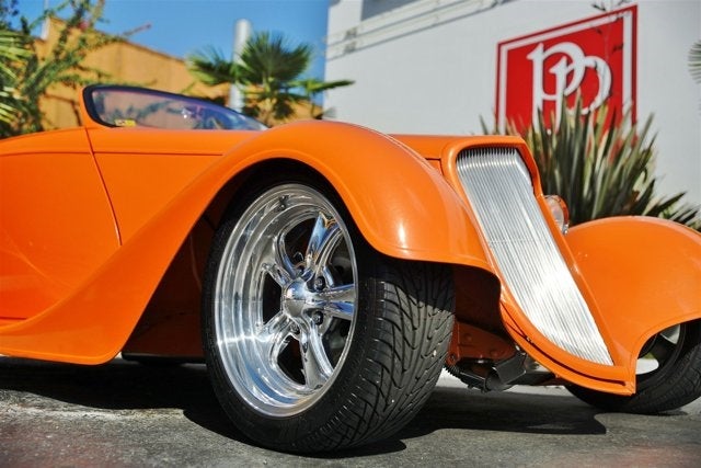 1933 Ford Roadster Hot-Rod Re-Creation
