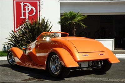1933 Ford Roadster Hot-Rod Re-Creation