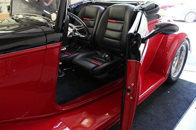 1933 Ford Custom Roadster Base