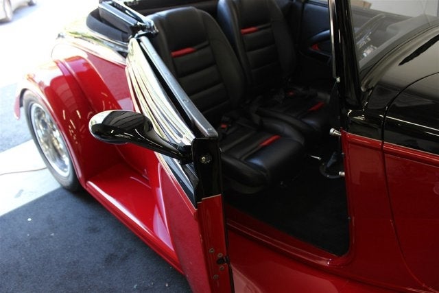 1933 Ford Custom Roadster Base