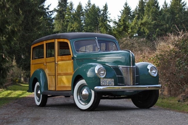 1940 Ford Deluxe Station Wagon