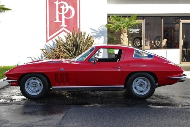 1966 Chevrolet Corvette Stingray