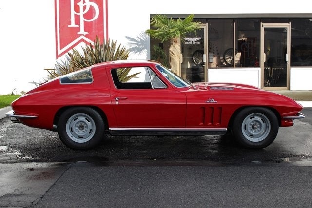 1966 Chevrolet Corvette Stingray