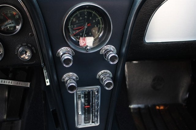 1966 Chevrolet Corvette 427 Roadster