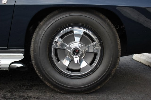 1966 Chevrolet Corvette 427 Roadster