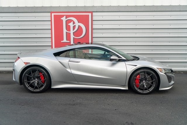 2017 Acura NSX Coupe