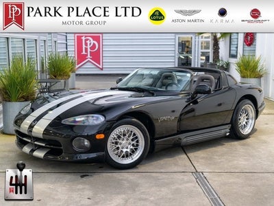 1995 Dodge Viper Sports Car