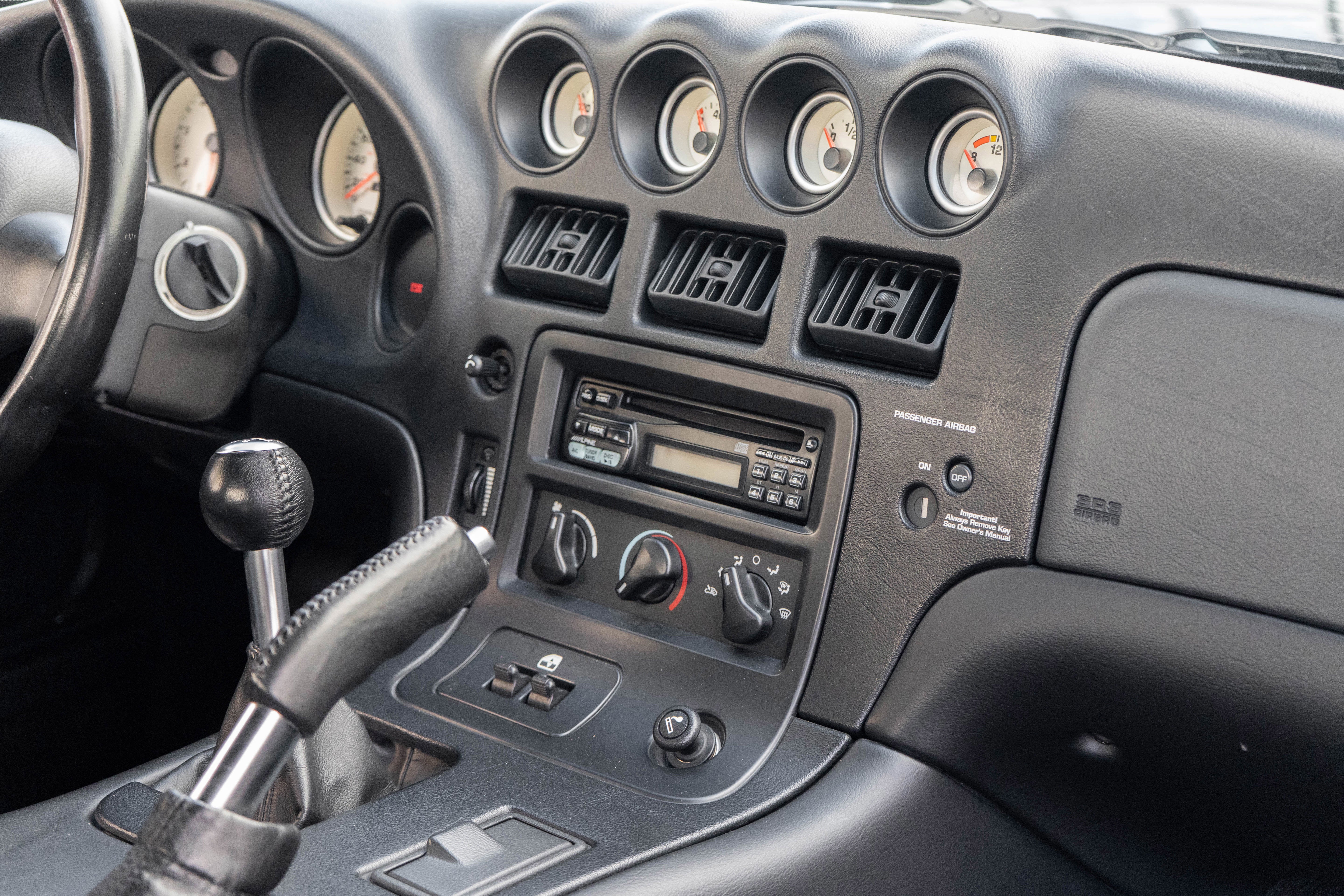 2000 Dodge Viper RT/10
