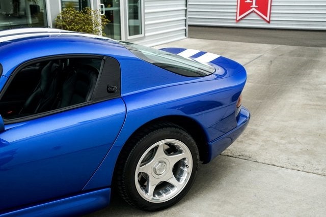 1997 Dodge Viper GTS