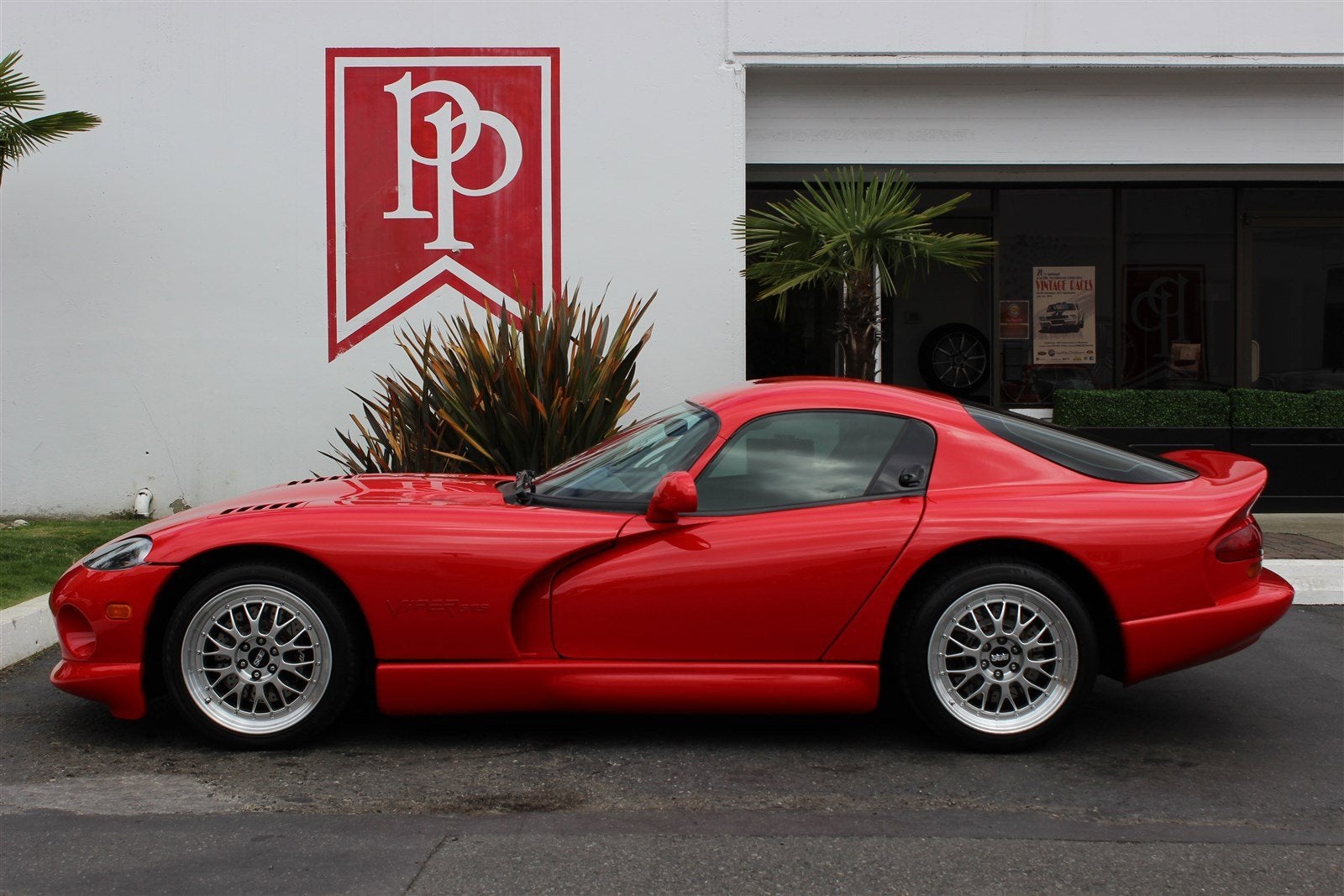 2002 Dodge Viper GTS