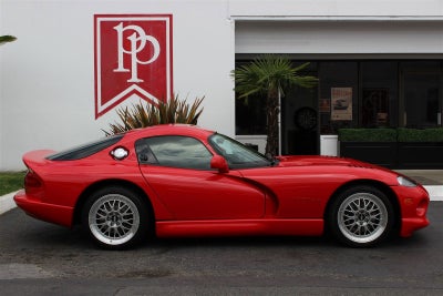 2002 Dodge Viper GTS